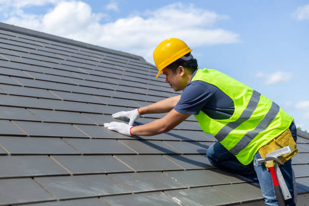 Best Flat Roof Repair Services  in Uniontown, AL